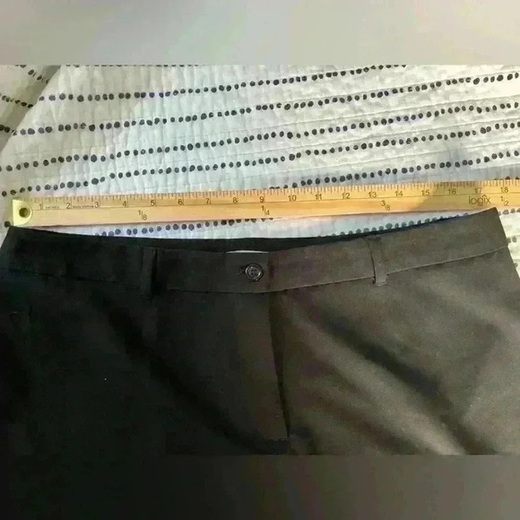 Chicos Black work Trousers size 2 short - Picture 7 of 8